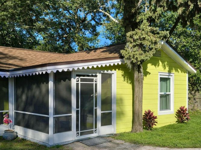 Honeydew Hut at Camp Brooks