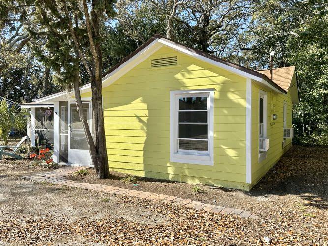 Honeydew Hut at Camp Brooks