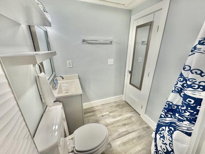 Bathroom, Walk-in Shower