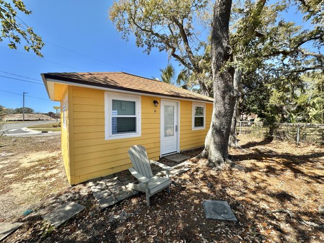 Camp Brooks-Cottages on the Coast